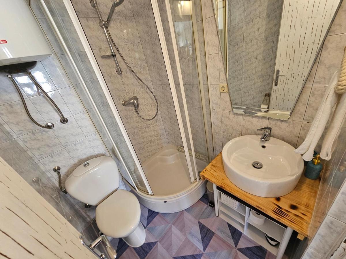 Studio Mare Fuori With Terrace Rovinj Exterior foto